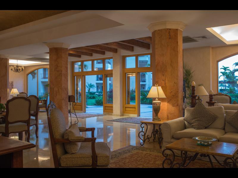 Villa La Estancia Beach Resort & Spa