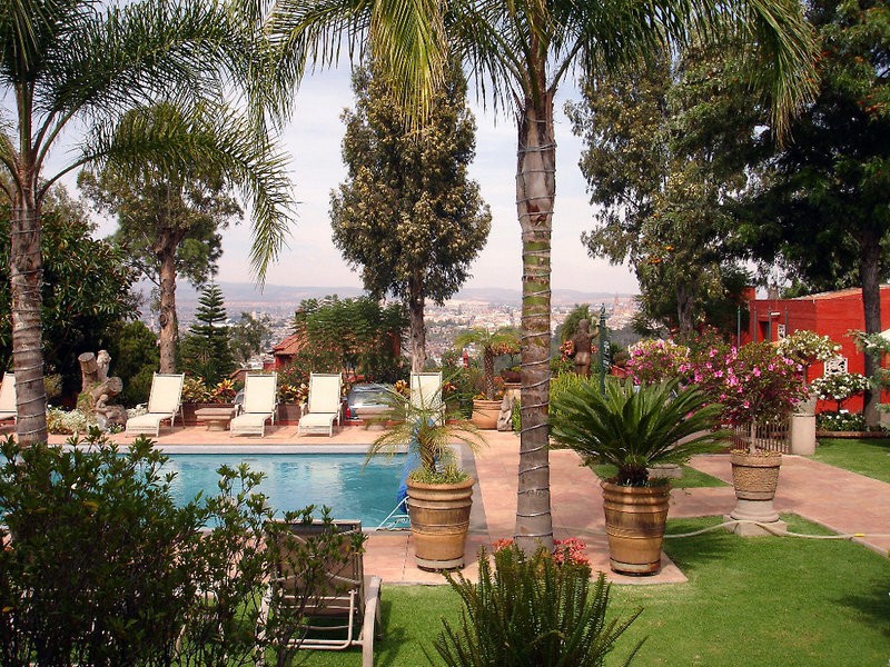 Villa San Jose Hotel & Suites