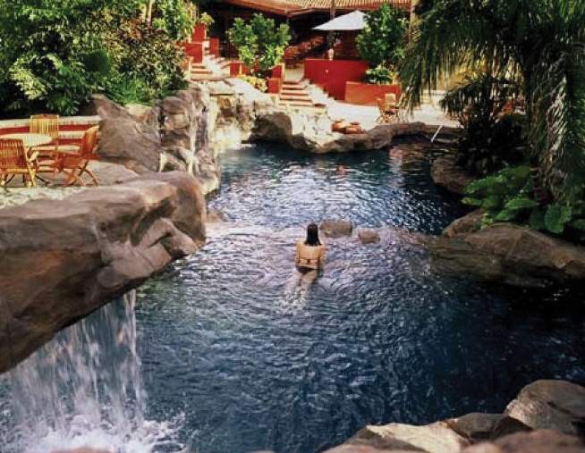 Hotel Kura Hulanda Spa and Casino