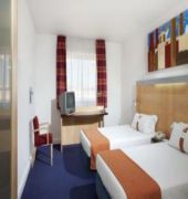 Holiday Inn Express Lisbon Oeiras