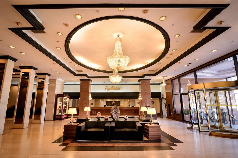 Radisson Montevideo Victoria Plaza Hotel