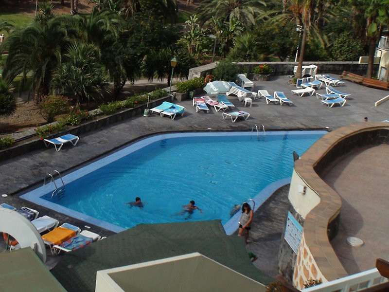 Apartahotel Folias