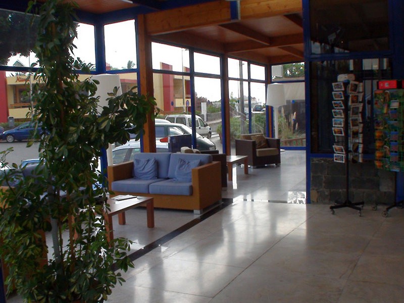 Apartahotel Folias