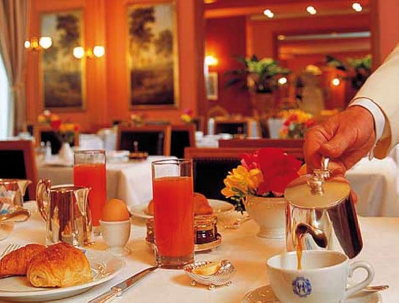Victoria Palace Hôtel 5*