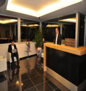 Nif Hotel