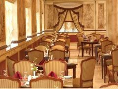 Royal Ascot Hotel