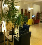 Vrachia Beach Hotel