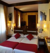 Hotel Conde Rodrigo I