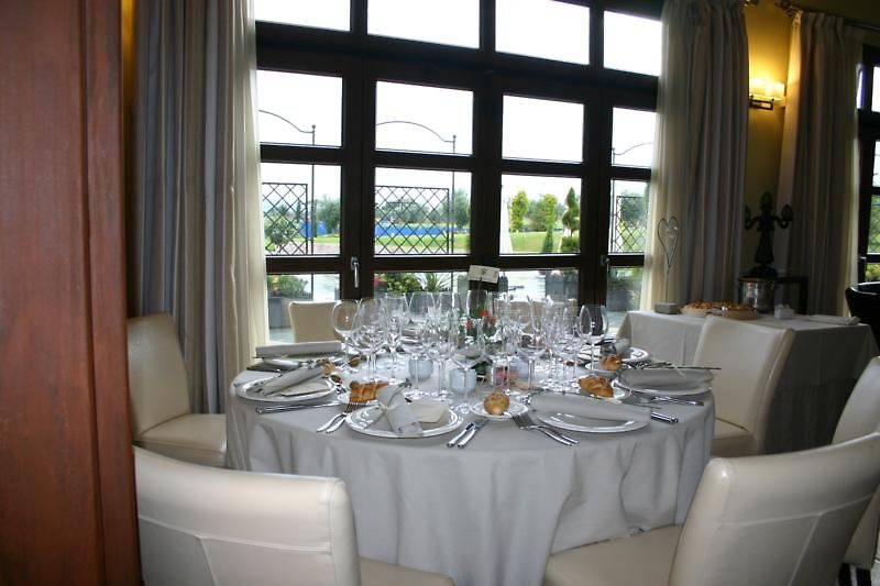 Villa Nazules Hotel Hípica Spa