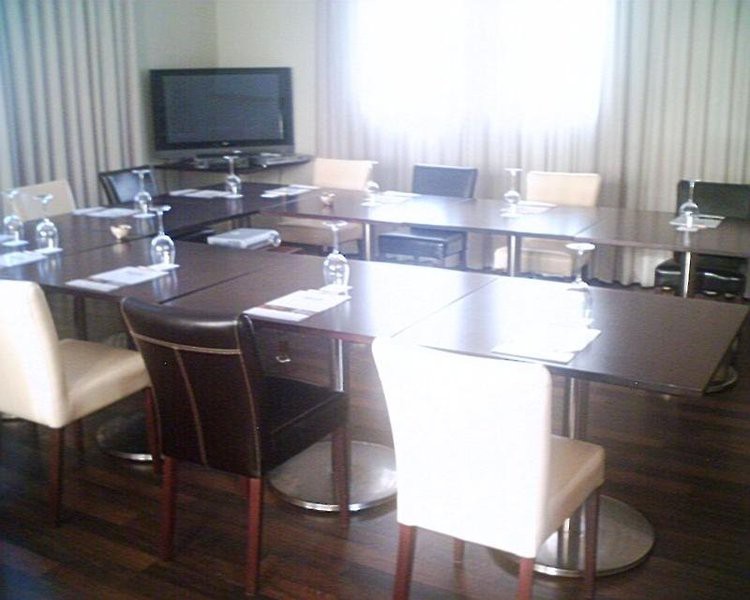 Villa Nazules Hotel Hípica Spa