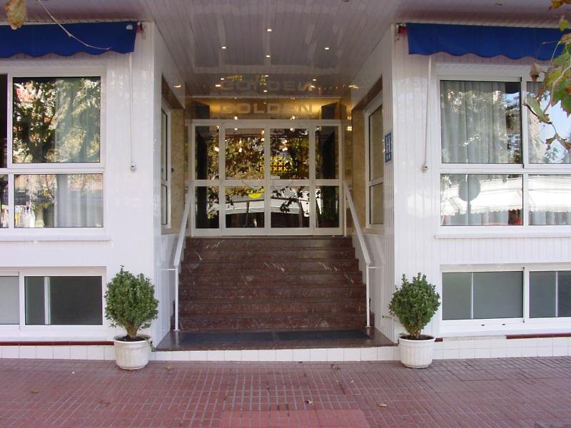 Hotel Golden * * *