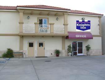 Knights Inn & Suites Bakersfield