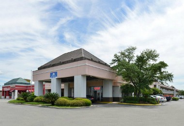 Days Inn Baton Rouge /Siegen Lane