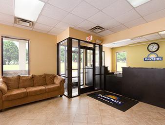 Days Inn White House