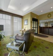 Days Inn by Wyndham Windsor Locks / Bradley Intl Airport