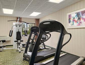 Baymont Inn & Suites Warren MI