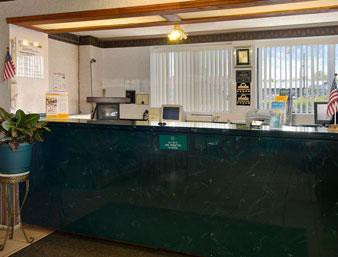 Days Inn-Byron