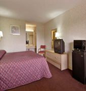 Days Inn-Byron