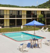 Motel 6 Cave City