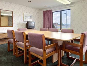 Days Inn by Wyndham Eagle River