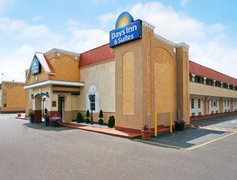Days Inn and Suites Terre Haute
