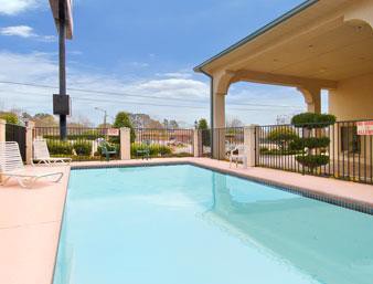 Days Inn by Wyndham Thomaston
