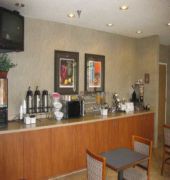 Baymont Inn & Suites DeKalb