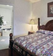 Days Inn by Wyndham Suites Fredericksburg