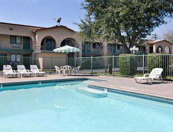 Days Inn - San Marcos