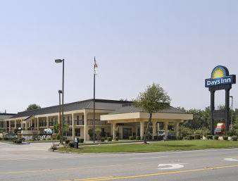 Days Inn by Wyndham Greenville MS