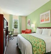 Baymont Inn and Suites Jefferson City