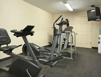 Days Inn & Suites by Wyndham Kokomo