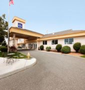Baymont Inn and Suites Tri-Cities/Kennewick WA