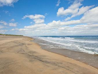 Days Inn & Suites by Wyndham Kill Devil Hills-Mariner