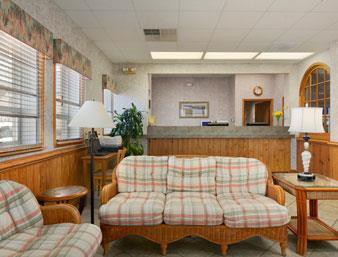Days Inn & Suites by Wyndham Kill Devil Hills-Mariner
