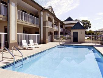 Days Inn by Wyndham Marianna