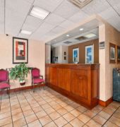Days Inn by Wyndham Marianna