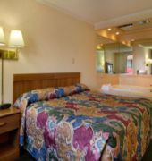 Knights Inn Syracuse/Liverpool