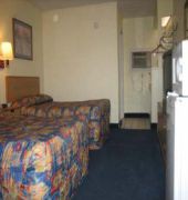 Paris Knights Inn