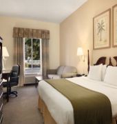 Baymont Inn & Suites