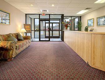 Days Inn by Wyndham Lafayette/University