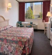Days Inn by Wyndham Schenectady