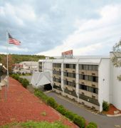Days Inn by Wyndham Scranton PA