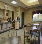 Howard Johnson Inn Tallahassee / Midway