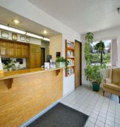 Super 8 by Wyndham Salmon Arm