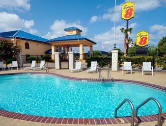 Super 8 Sealy