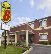 Super 8 by Wyndham Sarnia ON