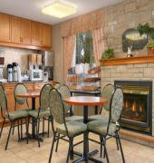Super 8 by Wyndham Sault Ste Marie On