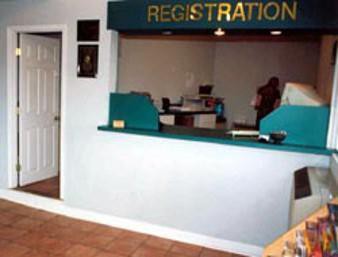 Red Carpet Inn