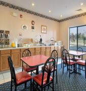 Super 8 Lees Summit